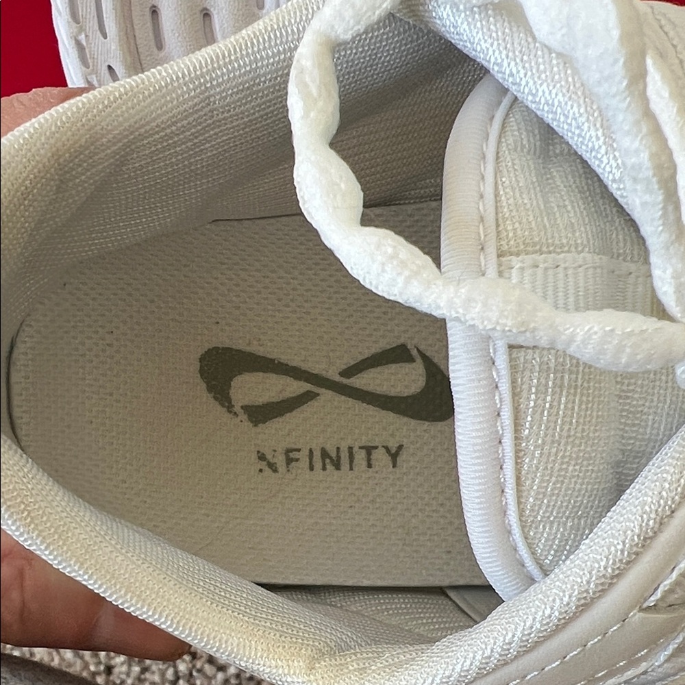 Nfinity Evolution Cheer Shoes - 9.5 - image 2